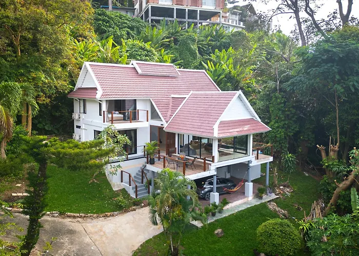 Patong Hill Villa 3